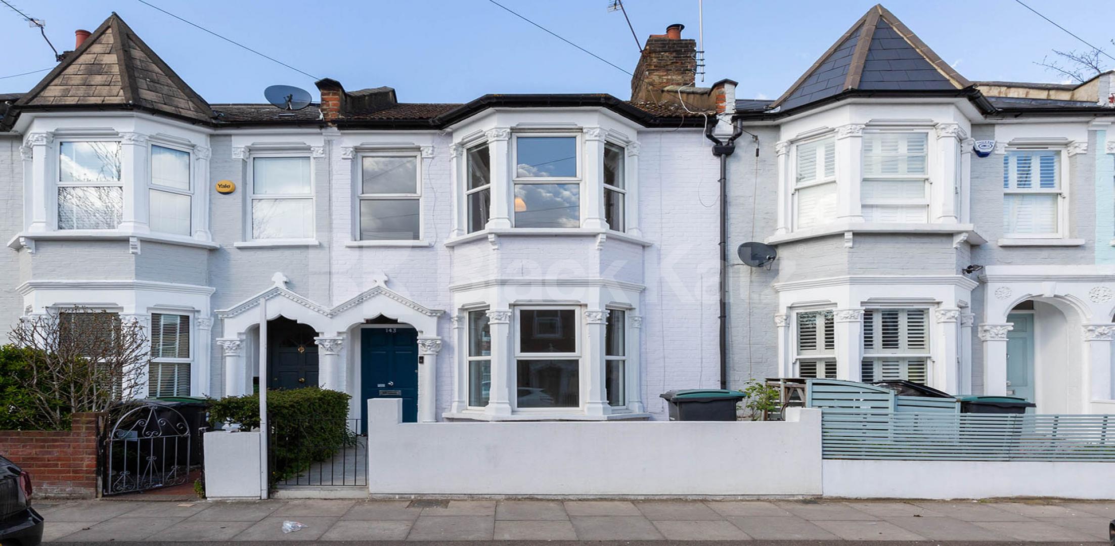 			NEW INSTRUCTION!, 1 Bedroom, 1 bath, 1 reception Flat			 Effingham Road, HARINGEY LADDER